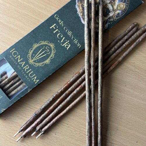 Freyja ritual incense UK mini ylang ylang geranium colophony pink mica