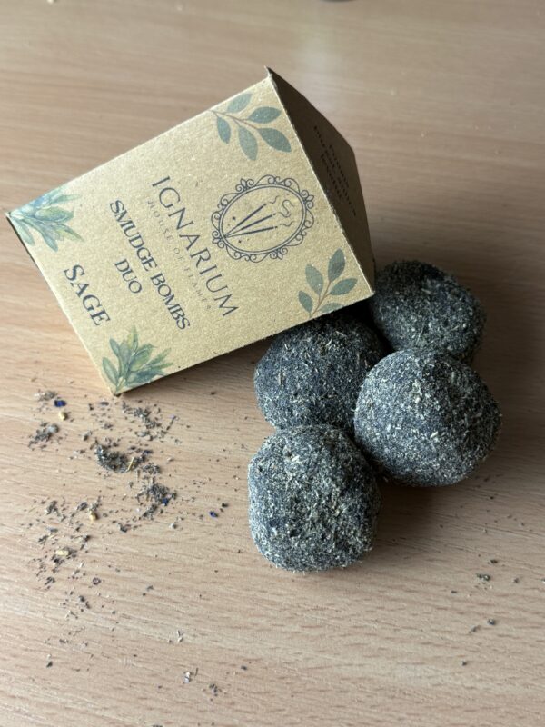 Sage smudge bombs UK duo botanical cleansing incense