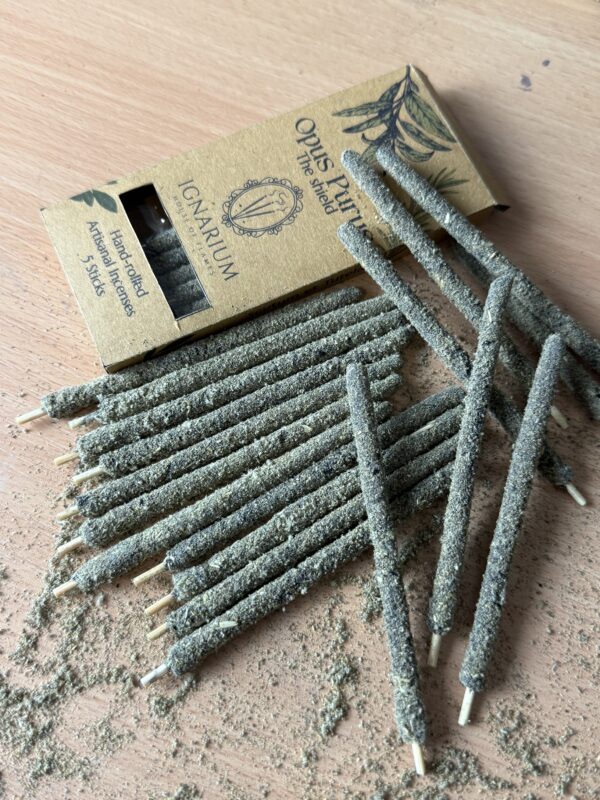 ritual incense UK frankincense sage rosemary palo santo smudge stick mini