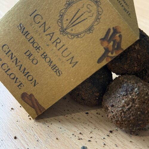 Cinnamon clove smudge bombs UK duo handcrafted botanical incense